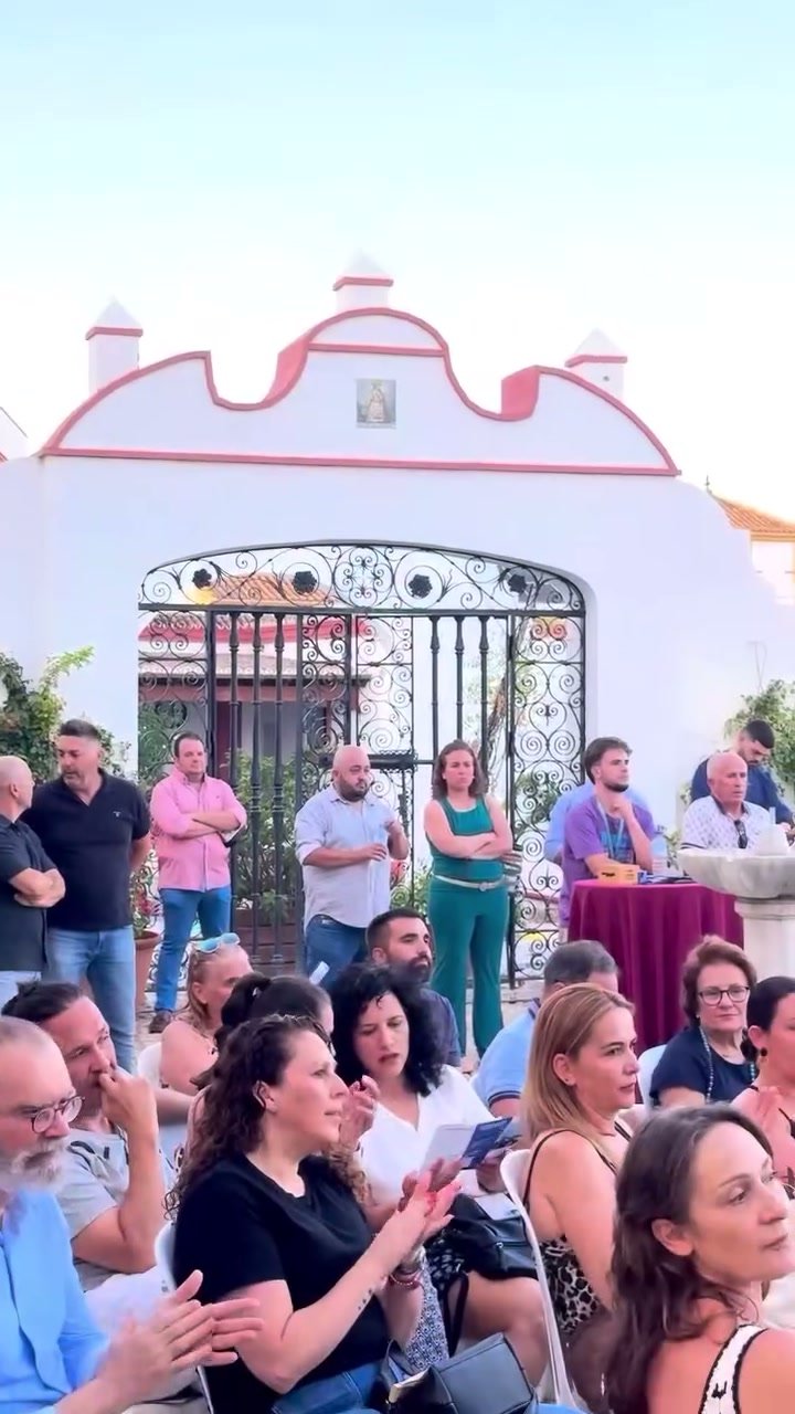 Gines ya tiene su voz empresarial