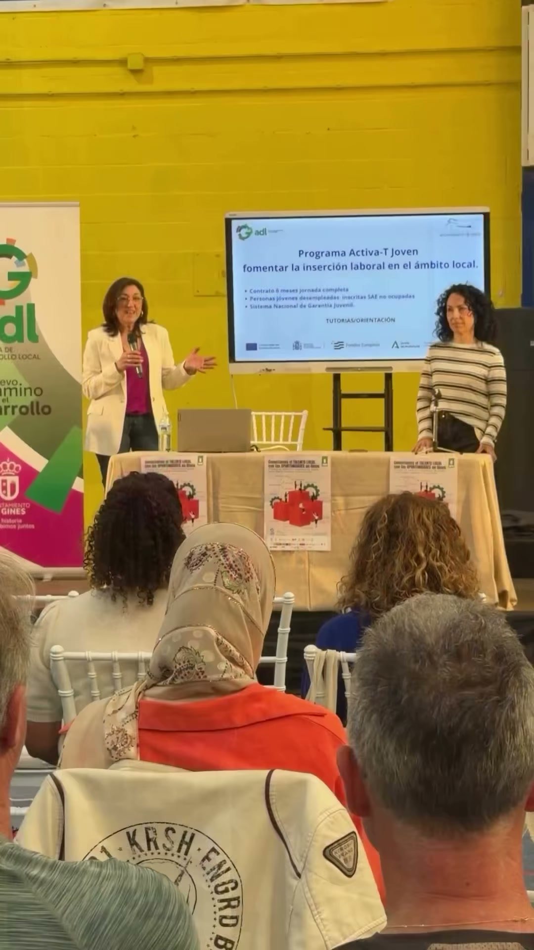 La I Feria de Empleo y Empresa de Gines, todo un éxito